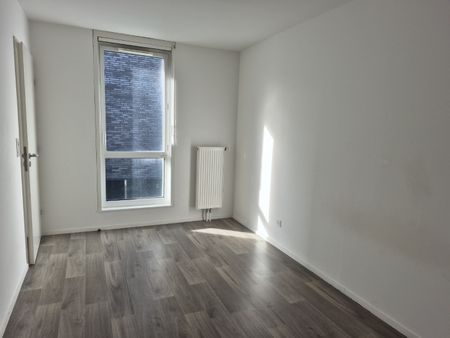Location Appartement 2 pièces 47m² LILLE 59160 - Photo 3