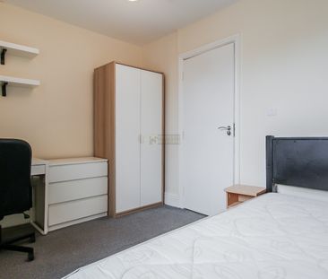 69 Hubert Road - Photo 3