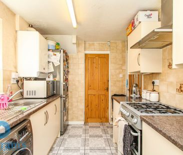 3 bed Semi-Detached House for Rent - Photo 1