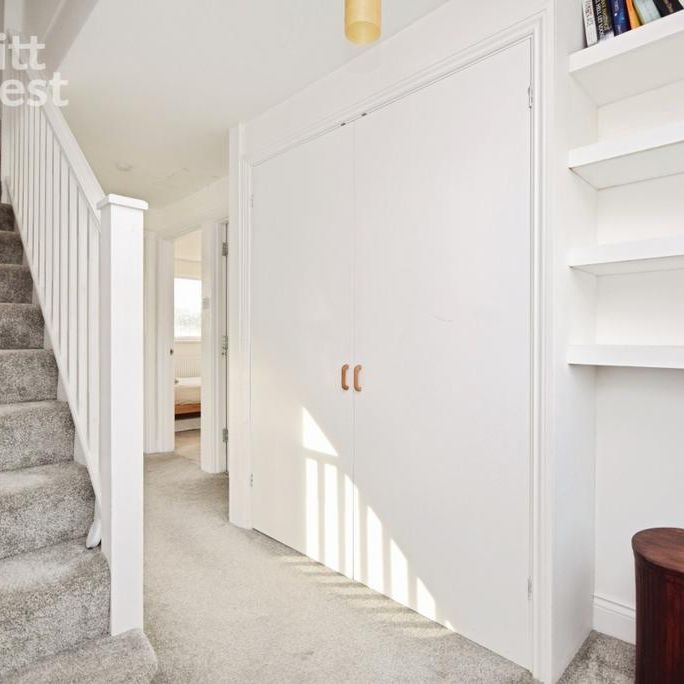 3 bedroom semi-detached house to rent - Photo 1