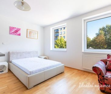 Pronájem bytu 1+kk 32 m2 - Фото 3