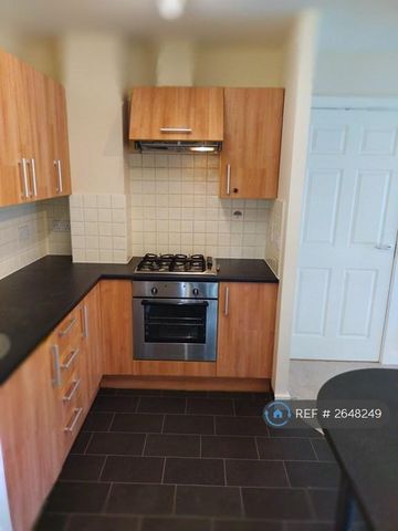 1 bedroom flat to rent - Photo 4
