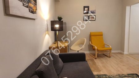 Apartament LUX,CENTRAL 2cam. Nerva Traian,Str. Vlad Dracul,loc parcare - Fotografie 2