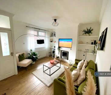 2 bedroom terraced house to rent - Photo 1