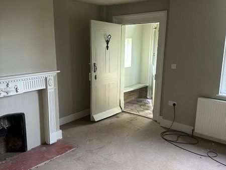 2 bedroom detached house to rent - Photo 4