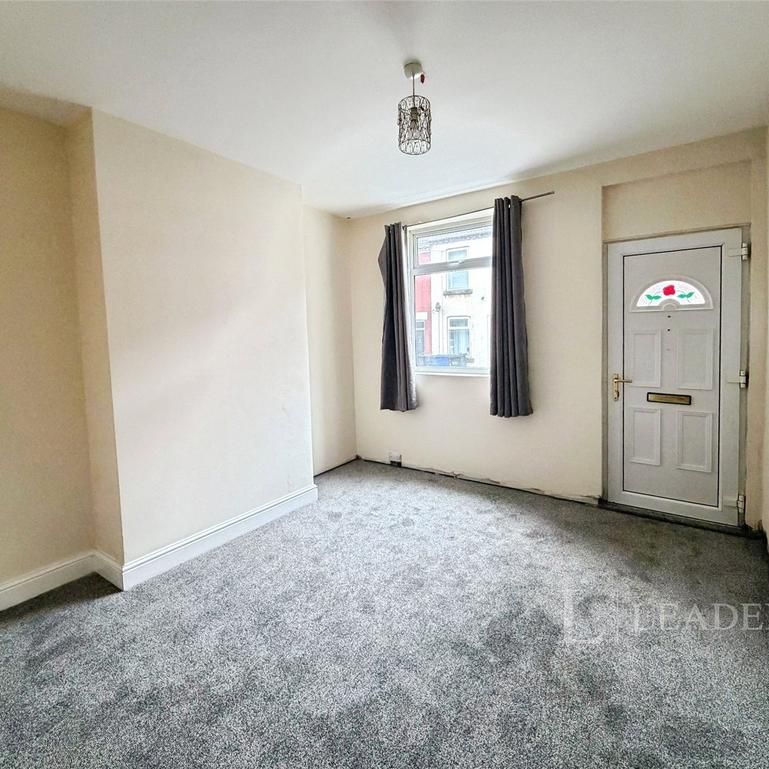2 bedroom terraced house to rent - Photo 1