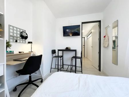 Calle Labajos, Madrid, Community of Madrid 28034 - Photo 4