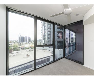 The Standard by Aria - Photo 4