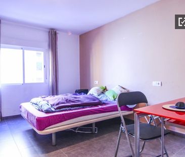 valencia, Valencian Community 46020 - Photo 6