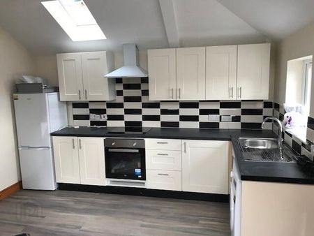 Flat2, 2b Carmel Street, Belfast, BT7 1QE - Photo 5