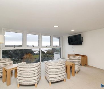 1 bedroom retirement property to rent - Photo 6