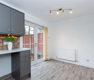 2 bedroom semi-detached house to rent - Photo 5