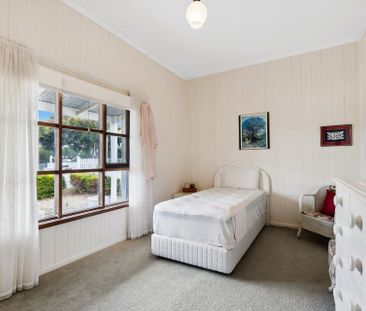 32 Ozone St, Victor Harbor SA 5211 - House For Rent | Domain - Photo 4