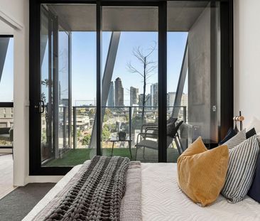 Sophisticated Living in the Iconic Gravity Tower - Photo 5