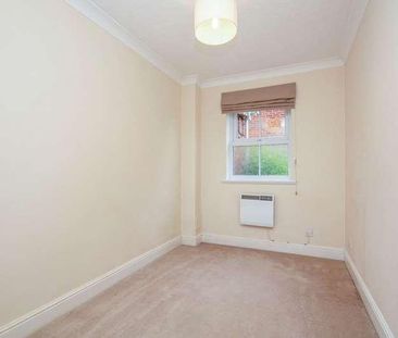 Napier Court, Broomhall Road, GU21 - Photo 3