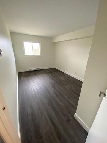 404-566 Armstrong Road - 1 Bedroom 1 Bathroom - Photo 3