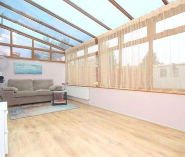 Wren Gardens, Dagenham, RM9 - Photo 1