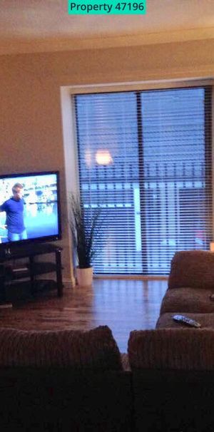 2 bedroom mews to rent - Photo 1