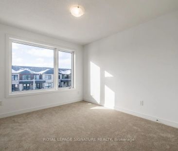 Condo Townhouse For Lease | S9052425 - Photo 3