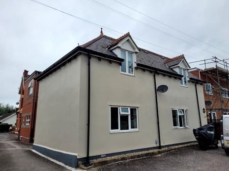 2 bedroom apartment to rent - Photo 3