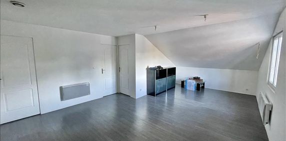 3 pièces - 75 m² - 1er étage - Colocation non autorisée - Photo 2