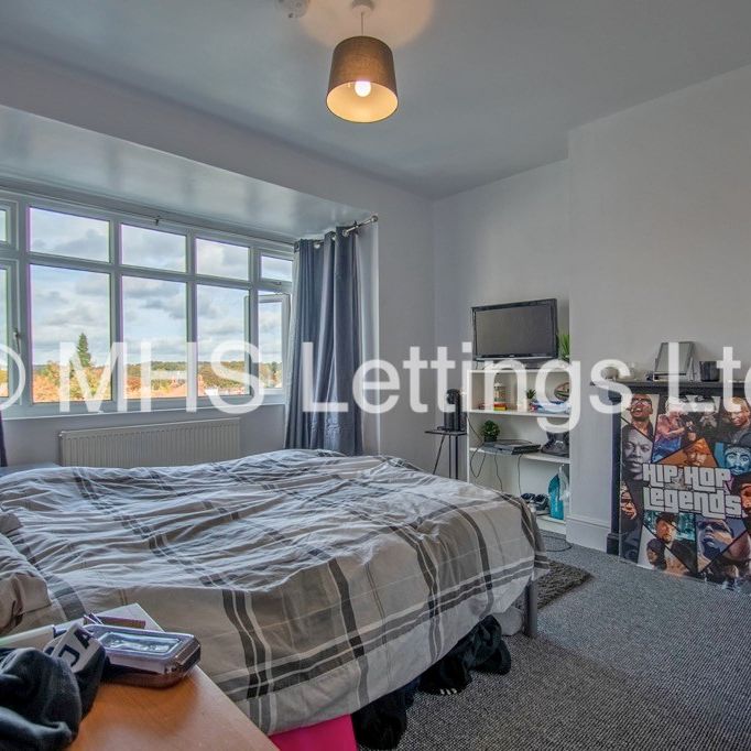 32 St. Chads View, Leeds, LS6 3PE - Photo 1