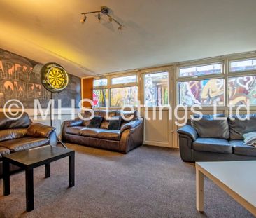 8 Bedroom Mid Terraced House for rent in Brudenell Grove - Photo 3