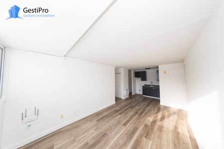 7-13 Chateauguay - Photo 2