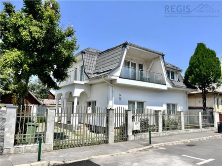 Casa Individuala cu 5 Camere zona spitalul Judetean - Fotografie 3