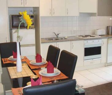 Spacious 1 bedroom Manhattan apartment - Photo 3