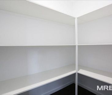 2/4 McComas Street, Reservoir - Photo 2