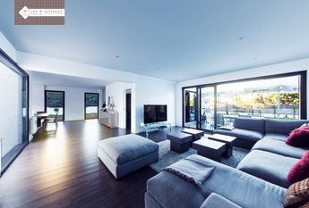 MODERN DETACHED LUXURY VILLA AVAILABLE FOR SHORT TERM RENTAL