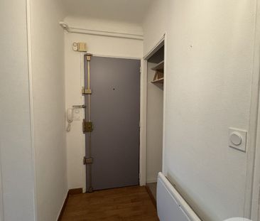 Location Appartement 3 pièces 58m² MARSEILLE 12ème - Photo 3