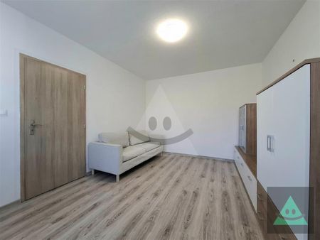 NA PRENÁJOM: Príjemný a čiastočne zariadený 1-izbový byt, Kopanice, Prievidza - Photo 4