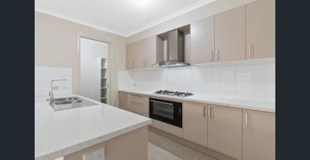 Large Family Home - Photo 5