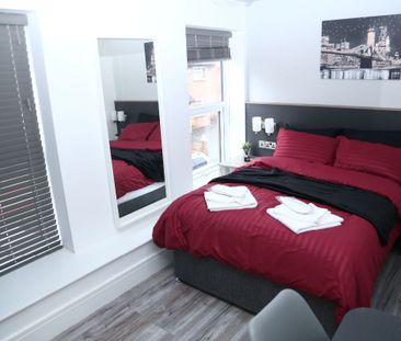 Kensington, Kensington. - Photo 5