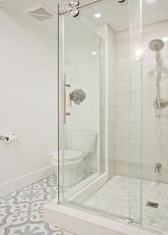 For Lease - 2421 Eighth Line, Oakville, Ontario - Photo 2