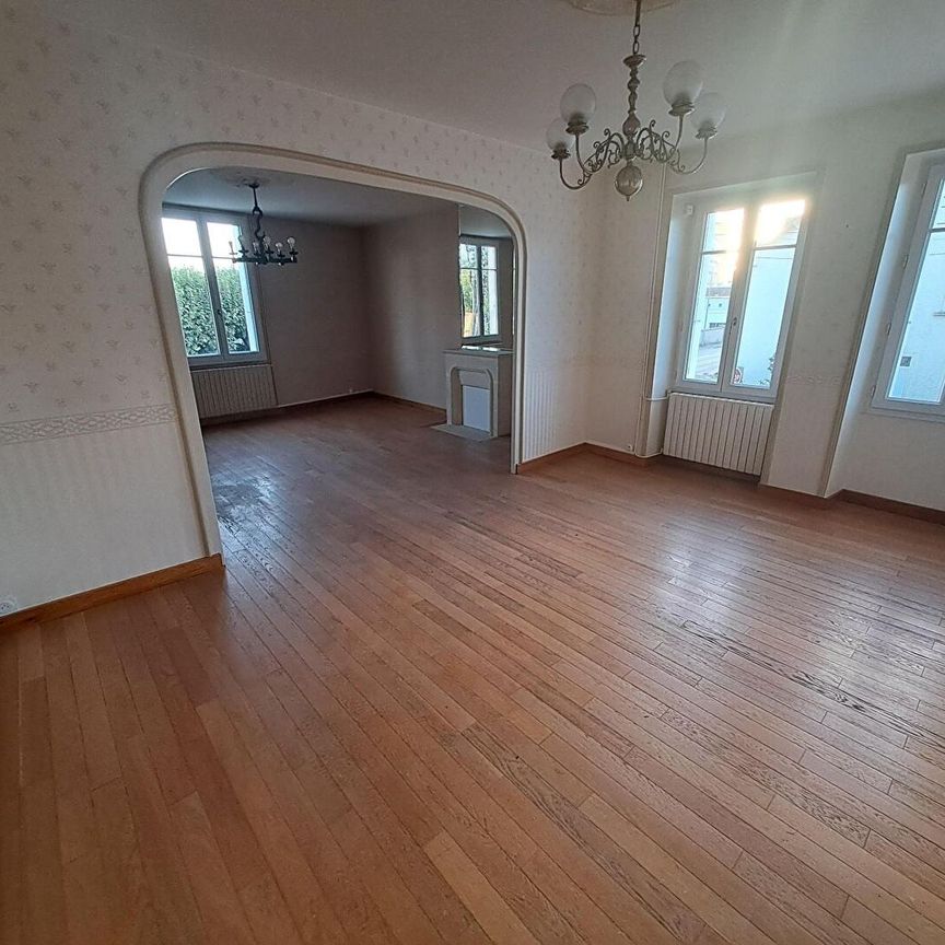 Location appartement 4 pièces, 127.00m², Nantes - Photo 1