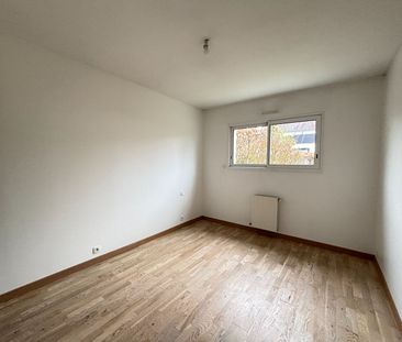 Location Maison 5 pièces 112m² CHANTEPIE 35135 - Photo 2