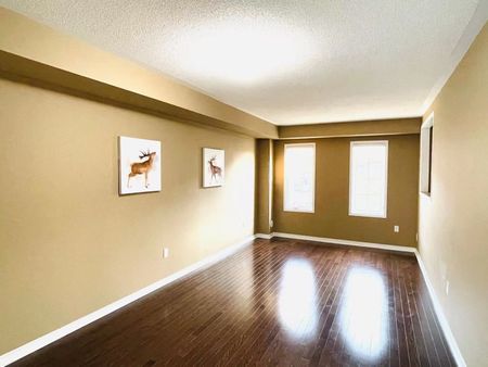 For Lease - 2178 Fiddlers Way Unit# 69, Oakville, Ontario - Photo 3