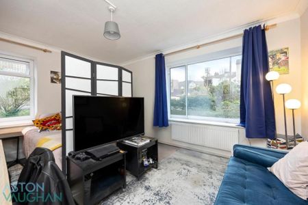 3 bedroom apartment to rent - Photo 4