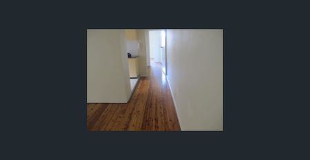 Close to station - Photo 2