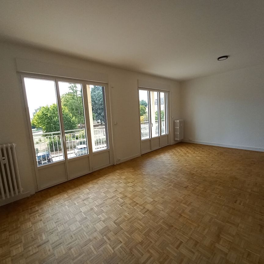 Location Appartement 5 pièces 107m² - Photo 1