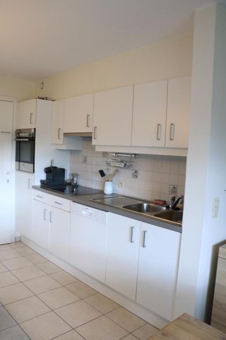 Gelijkvloers appartement met 1 kamer, bureau en tuin - Foto 4