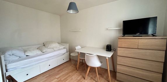 Location Appartement 1 pièce 16m² - Photo 2