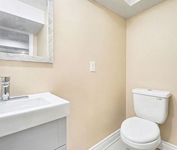 For Lease - 19 Goldlist Drive Unit# Basment, Richmond Hill, Ontario - Photo 3