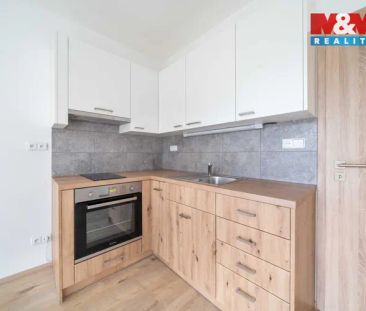 Pronájem bytu 1+kk, 32 m - Фото 2