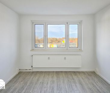 Schöne helle Wohnung! - Foto 1