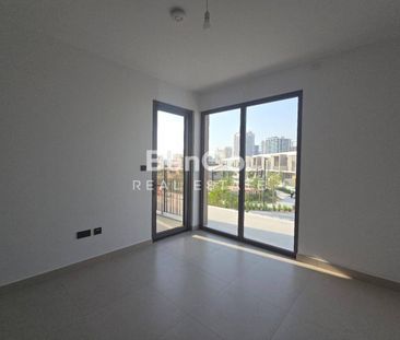 Park Facing | Brand New | Vacant Now - Photo 3