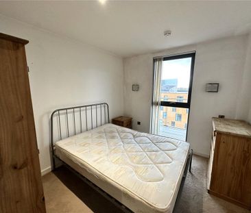 2 bedroom apartment to rent - Photo 6